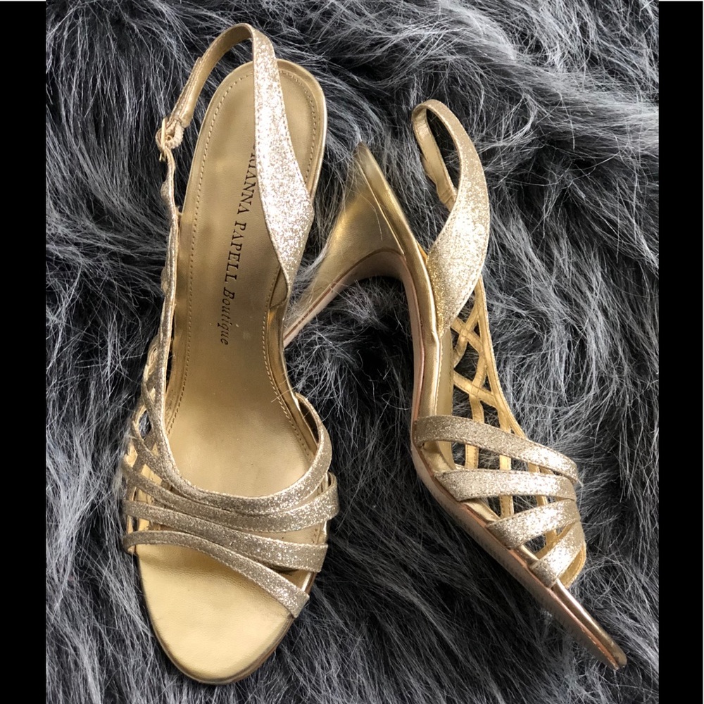 Adrianna Papelll Boutique Gold Shoes 8 1/2